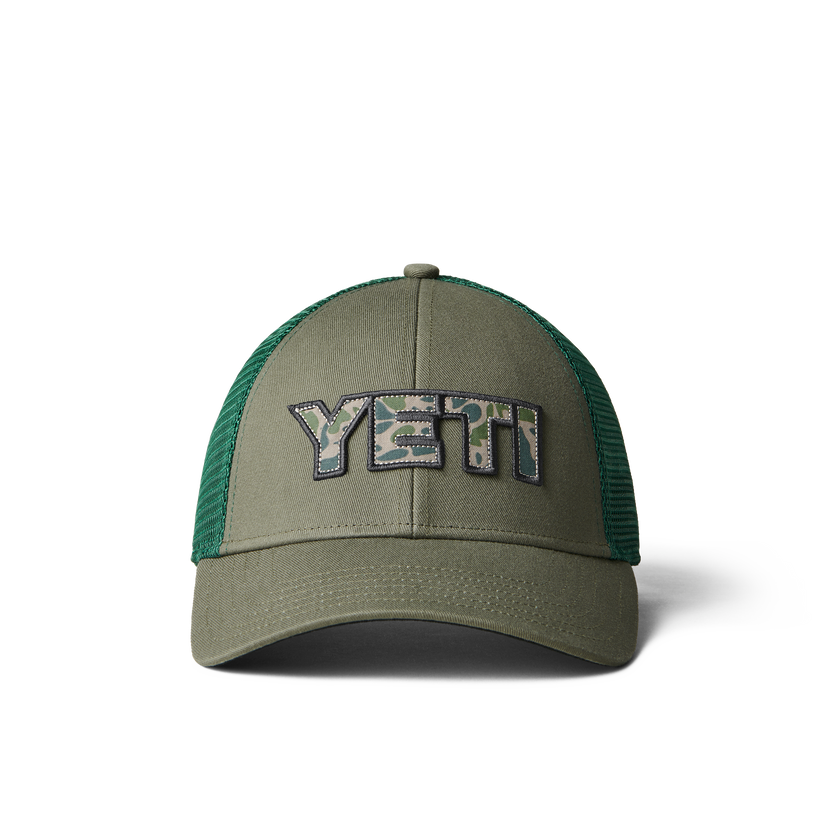 YETI CAMO LOGO BADGE TRUCKER HAT