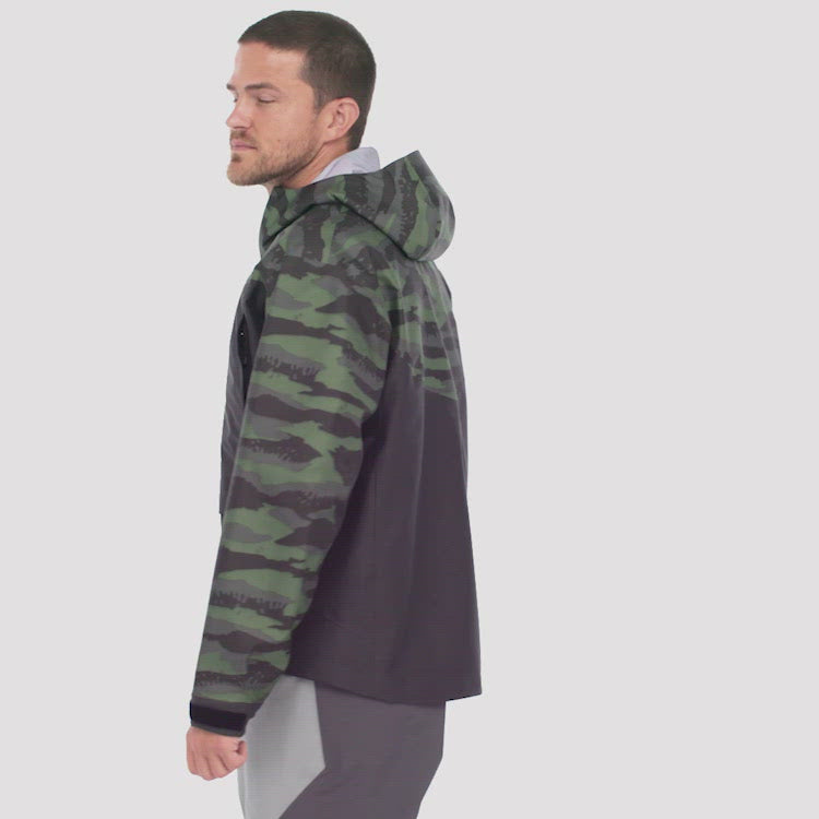 Patagonia camo outlet rain jacket